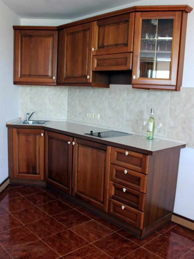 סאני ביץ' Helena Vip Villas And Suites מראה חיצוני תמונה