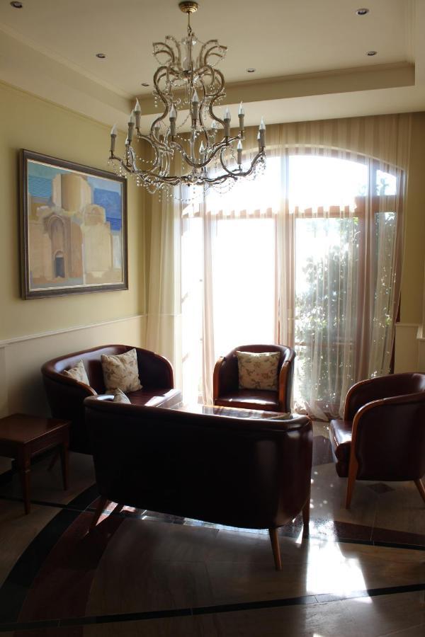 סאני ביץ' Helena Vip Villas And Suites מראה חיצוני תמונה