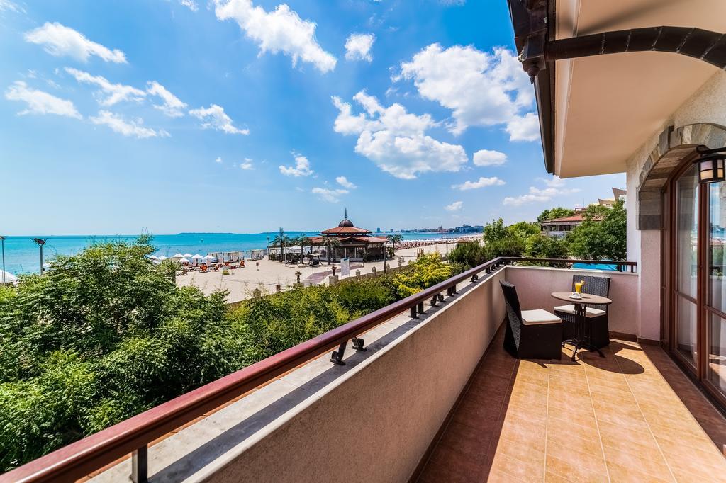 סאני ביץ' Helena Vip Villas And Suites מראה חיצוני תמונה
