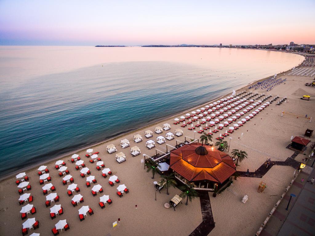 סאני ביץ' Helena Vip Villas And Suites מראה חיצוני תמונה