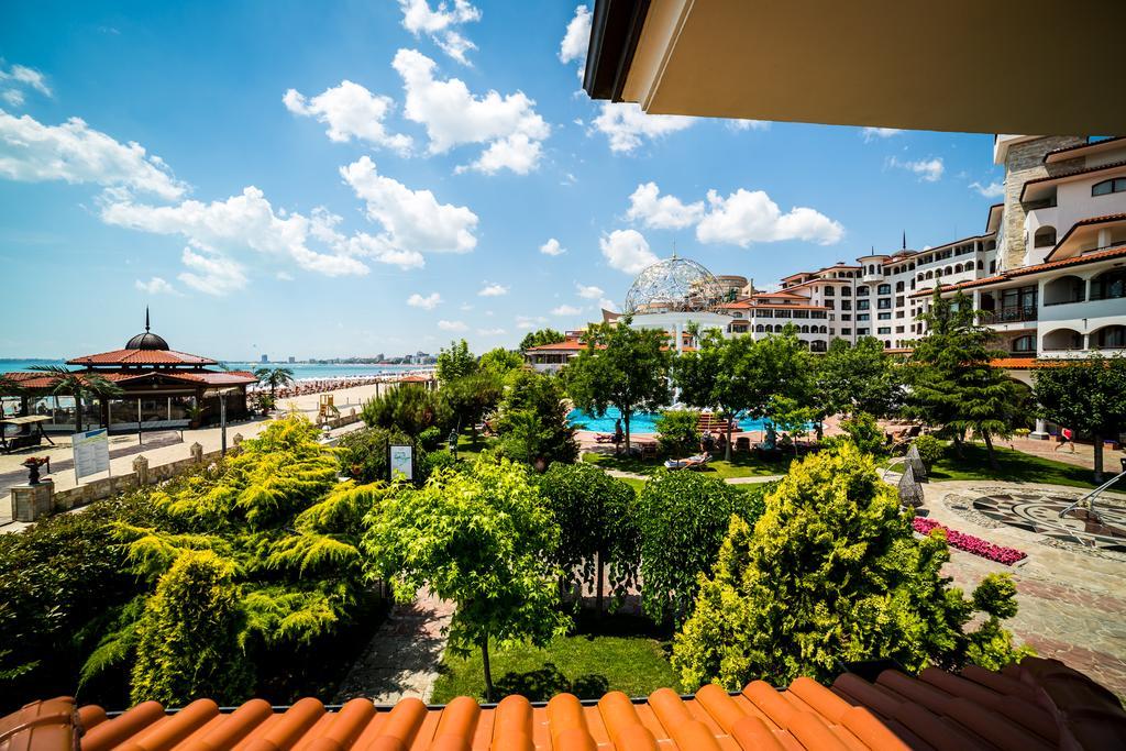 סאני ביץ' Helena Vip Villas And Suites מראה חיצוני תמונה